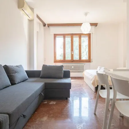 Novoli 4 Bedrooms By Mmega Daire