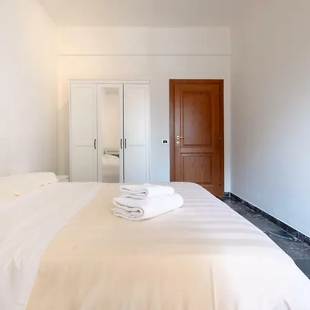 Novoli 4 Bedrooms By Mmega * Floransa